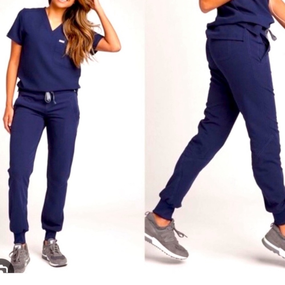 Figs scrubs set